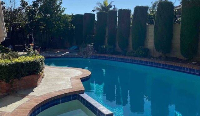 Family Paradise near Disneyland w/Sparkling Pool