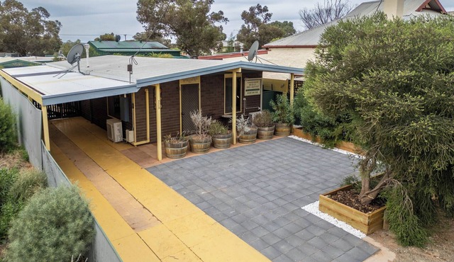 Flinders Ranges Bed and Breakfast