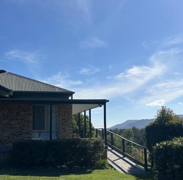 Hillview Studio One in Berry