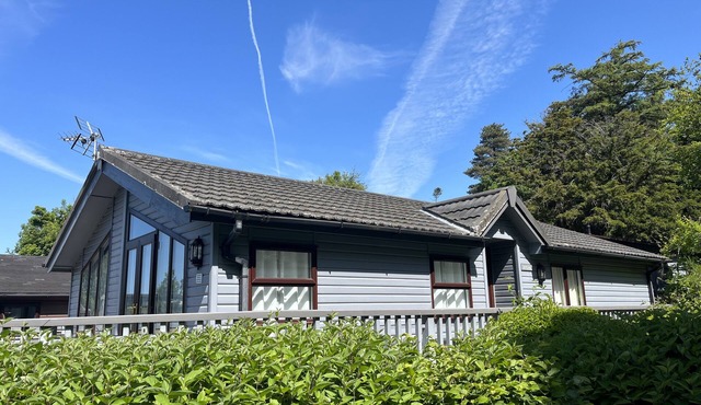 Holiday lodge with stunning views near the shore of Bassenthwaite Lake