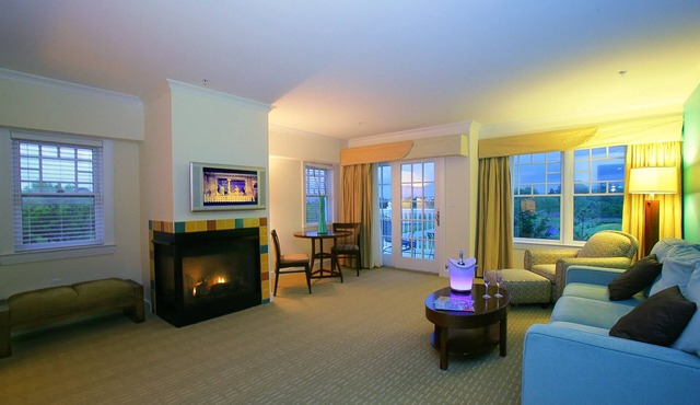 Hotel Blue