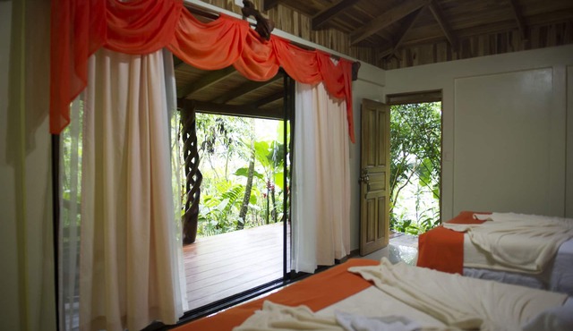 Hotel Catarata Río Celeste