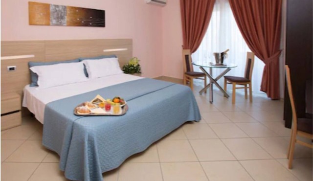 Hotel The Queen