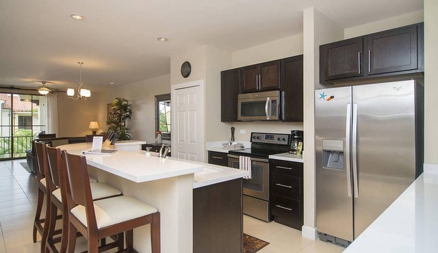 Impressively designed and decorated 3rd-floor space overlooking pool in Coco