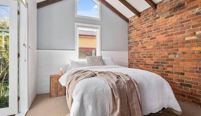 Irresistible Historic Cottage, close to the CBD