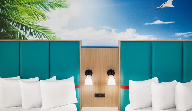 La Copa Inn Beach Hotel