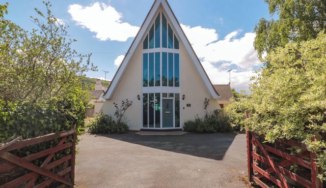 LADY OF LOURDES, pet friendly in Whitchurch, Herefordshire