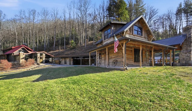 Lodge at Wagon Gap Trl. 3 Blue Ridge River Cabins