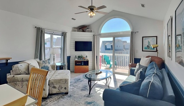 Lowe Tide | Beautiful Beach Views!