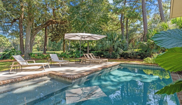 Luxurious 4-Bedroom Sea Pines Home with Pool, Fire Pit & Golf Course Views – Sleeps 12