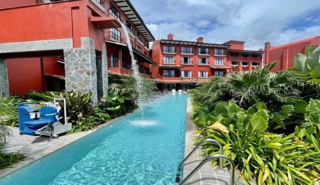 Luxury Costa Rica Escape with Spacious 2BR Villa at Los Sueños Resort