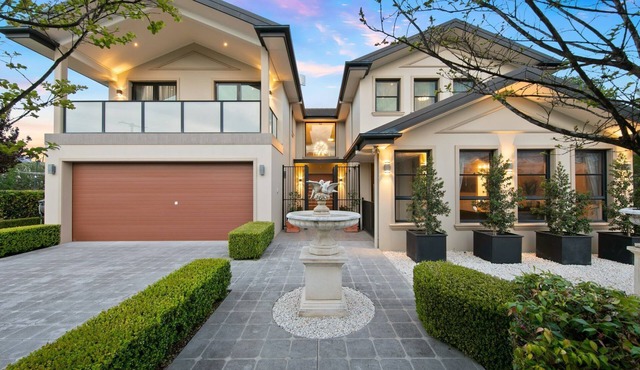Luxury Hunter Valley Manor Estate Located in Central Hunter Valley