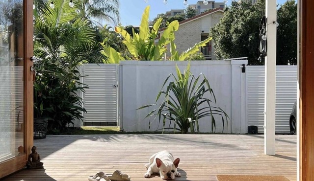 Modern beach shack in Miami - 5 MIN WALK TO BEACH.