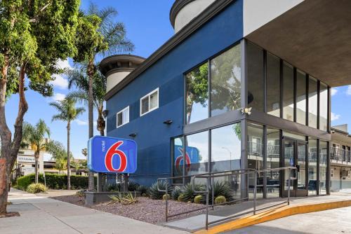 Motel 6-Anaheim, CA - Convention Center