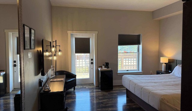 Northport Inn Boutique Hotel Room 6