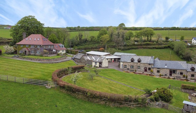 Norton Cottage: Hot Tub & Exmoor Views