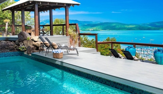 Ocean View 5 Bedroom Holiday Home | Perfect Whitsundays Escape
