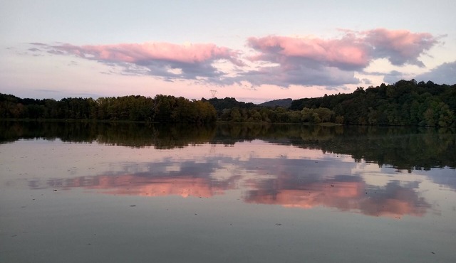 Osprey Bluff, Conveniently located with exceptional sunrises and lake views.