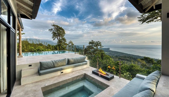 Panoramic Oceanview design villa - Jacuzzi - Concierge service - Security