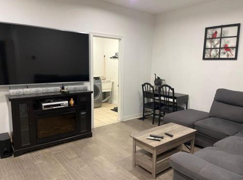 Places to stay bbq ac heat parking wiffi