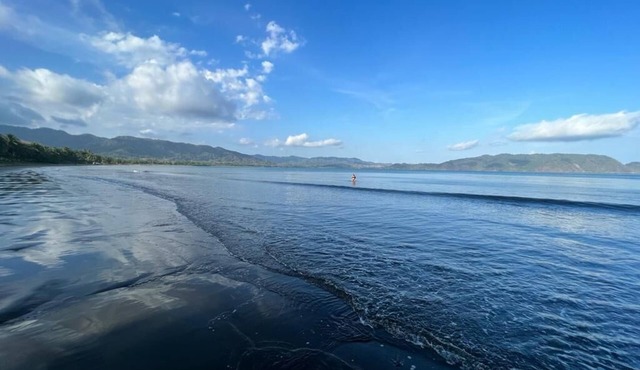 Playa Tambor Beachfront House. Great for families & friends! Sleeps 10 people.