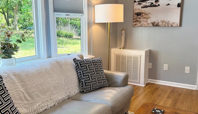Poseidon’s Mini Getaway: Serene Outer Banks Retreat Near the Beach