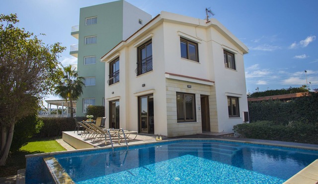 Protaras Fig Tree Bay Villa Buena Vista