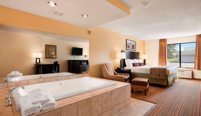Ramada by Wyndham Wisconsin Dells