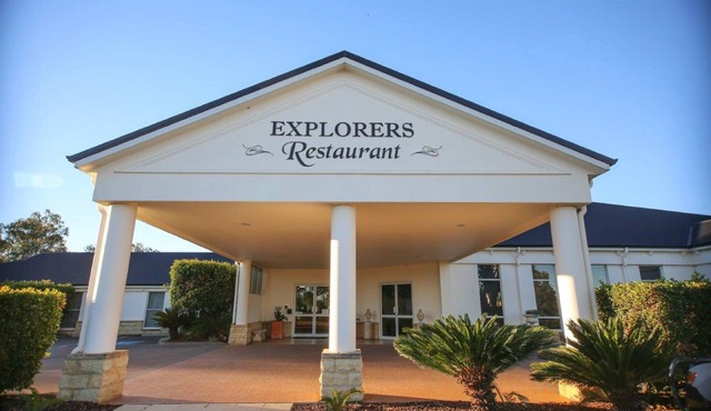 Roma Explorers Inn