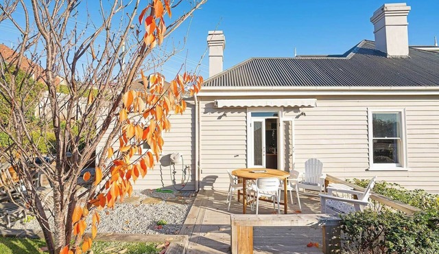 Rose Cottage Charming Haven near CBD and Waterfront