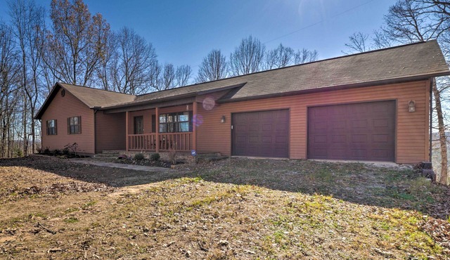 Secluded Marble Falls Family Home w/Mtn Views!