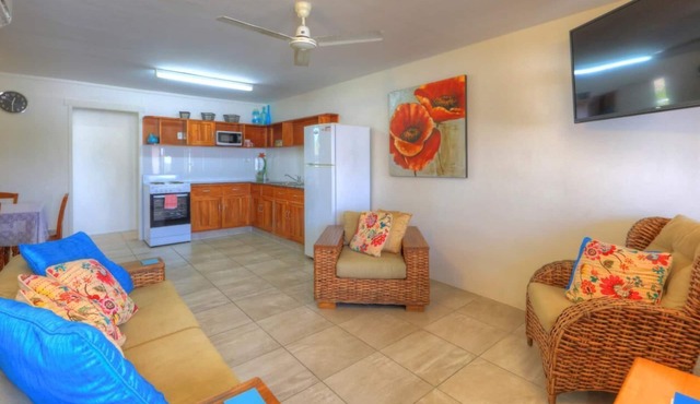 Sky View Units in Bowen