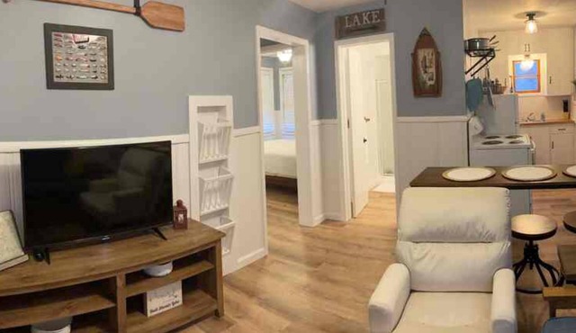 Small Cozy Cottage #3 at Bull Shoals!