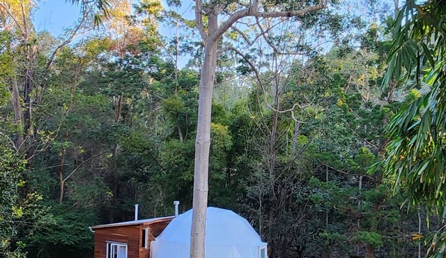 Solace Dome – A Secluded Romantic Escape at Shanlyn Farm
