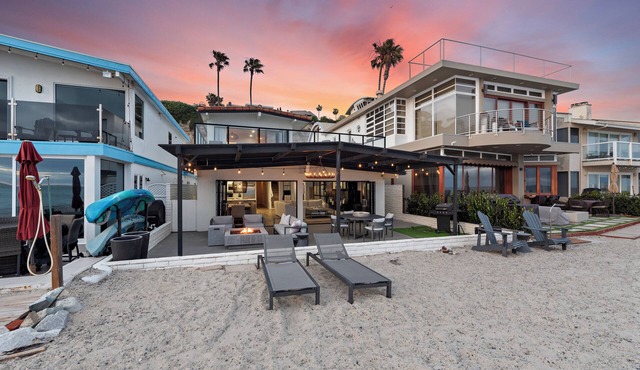 Spacious 5-bedroom Beachfront Home on Beach Road! STR24-0030