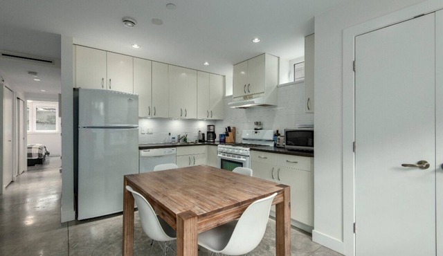 Spacious and modern apartment near UBC