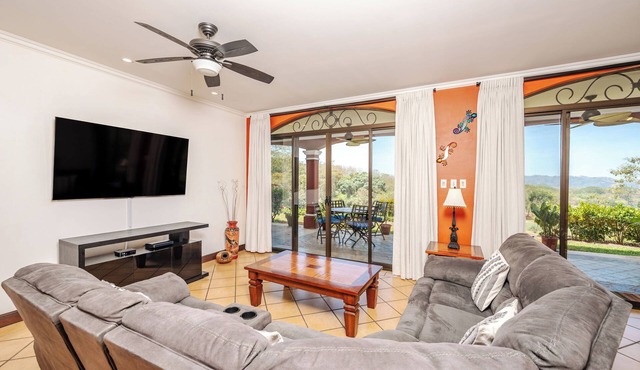 Spacious terrace and garden condo Bougainvillea 8105 Reserva Conchal
