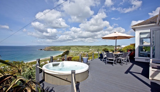 Spindrift - Hot Tub - Free Parking and WiFi - Pet Friendly