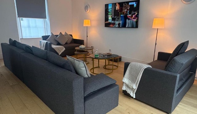 Squarezzz - Group Accommodation