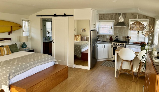 Studio in the Heart of Laguna Beach