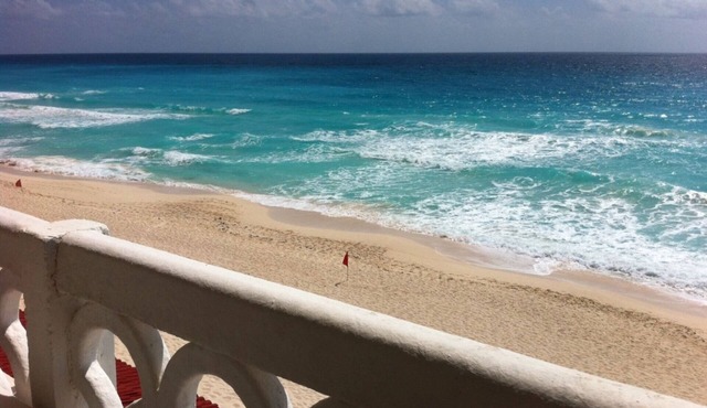 Stunning 180° Sea View! Be on the Beach In 90 Seconds! WIFI! Just Renovated!