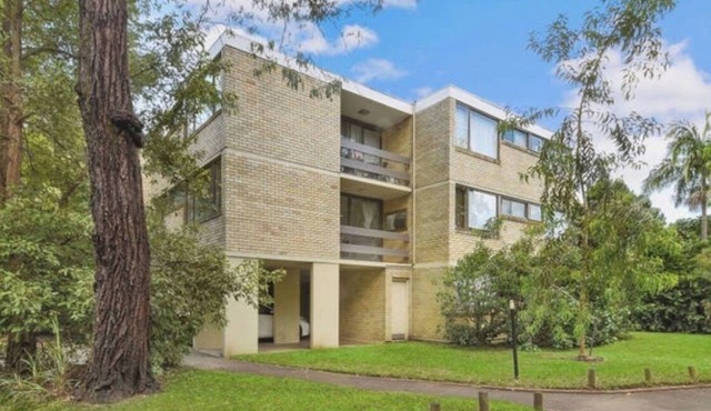 Stylish 1-Bedroom Apartment in the Heart of Cremorne