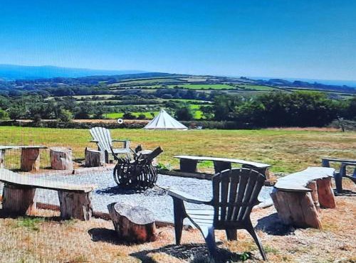 Summit Camping Kit Hill Rd Cornwall