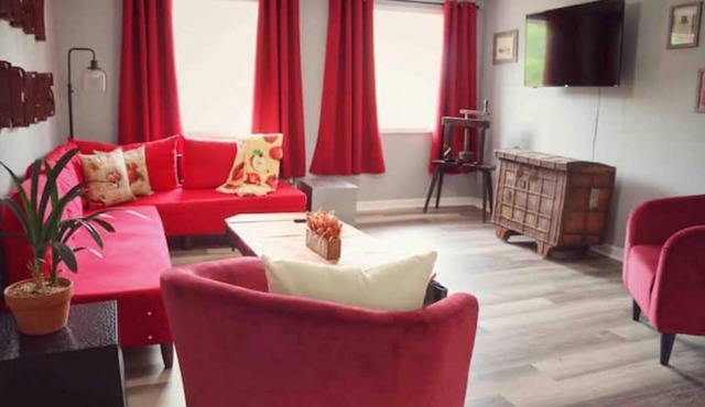 The Apple Suite at Suite Retreats
