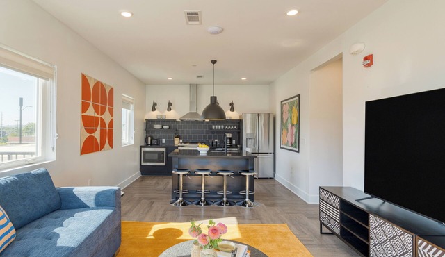 The Carter Buyout - 2 Units by AvantStay | Group Stays, Sleeps 24