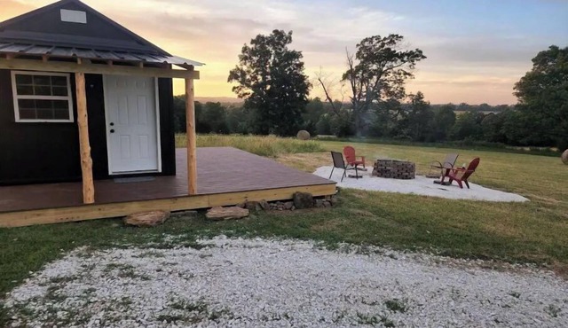 The Helen Hut-Brand New Modern Tiny Farmhouse!