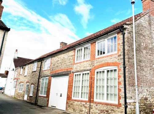 The Old BlackSmiths -5 min from M5, J14
