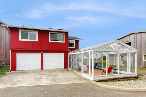 Tidal Links - 4 Bed 3 Bath Vacation home in Bandon Dunes