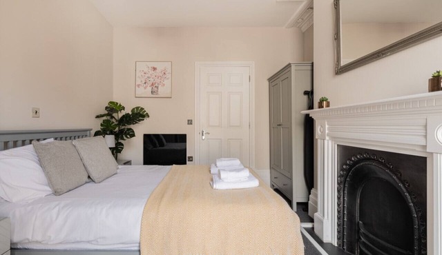 Two Bedroom Apartment in the Centre of Cheltenham