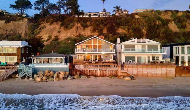 Unbeatable Beachfront Bliss w/Ocean Views, Luxe Interiors & Patio | Beach Road
